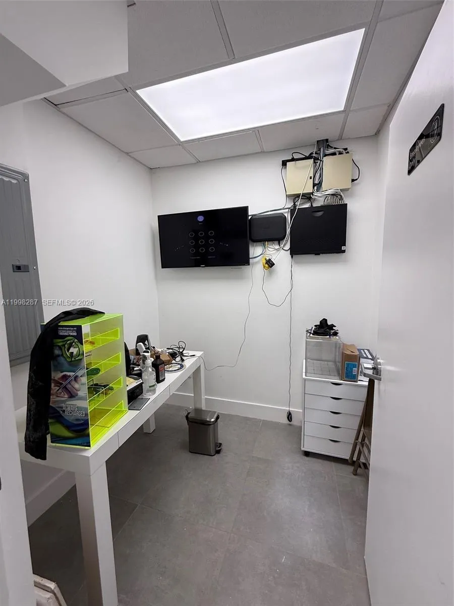 2196 Ali Baba Ave, Opa Locka, Florida 33054, Opa Locka, Florida 33054, ,Commercial Lease,For Rent,2196 Ali Baba Ave, Opa Locka, Florida 33054,A11998287