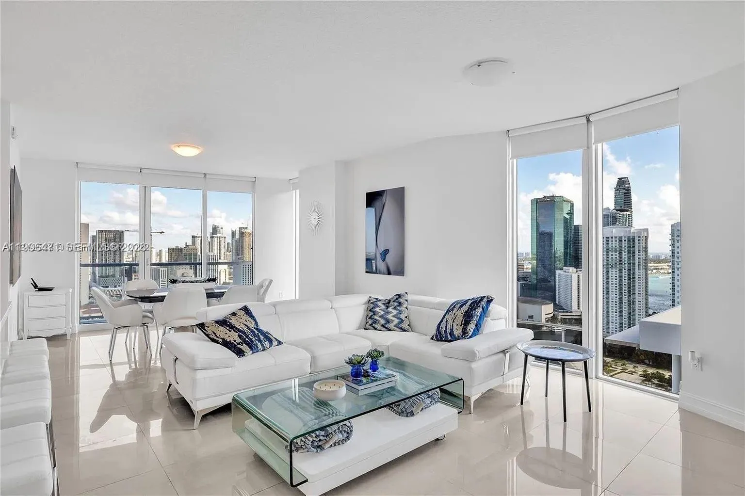 185 Sw 7th St 3611, Miami, Florida 33130, Miami, Florida 33130, 3 Bedrooms Bedrooms, ,3 BathroomsBathrooms,Residential Lease,For Rent,185 Sw 7th St 3611, Miami, Florida 33130,A11996471