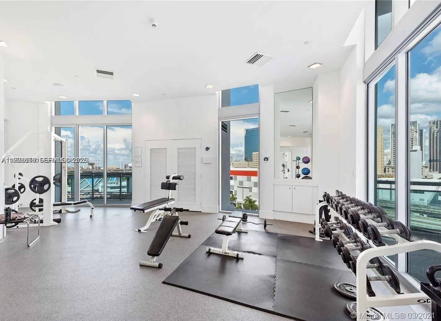 350 S Miami Ave 1605, Miami, Florida 33130, Miami, Florida 33130, 2 Bedrooms Bedrooms, ,2 BathroomsBathrooms,Residential Lease,For Rent,350 S Miami Ave 1605, Miami, Florida 33130,A11998656