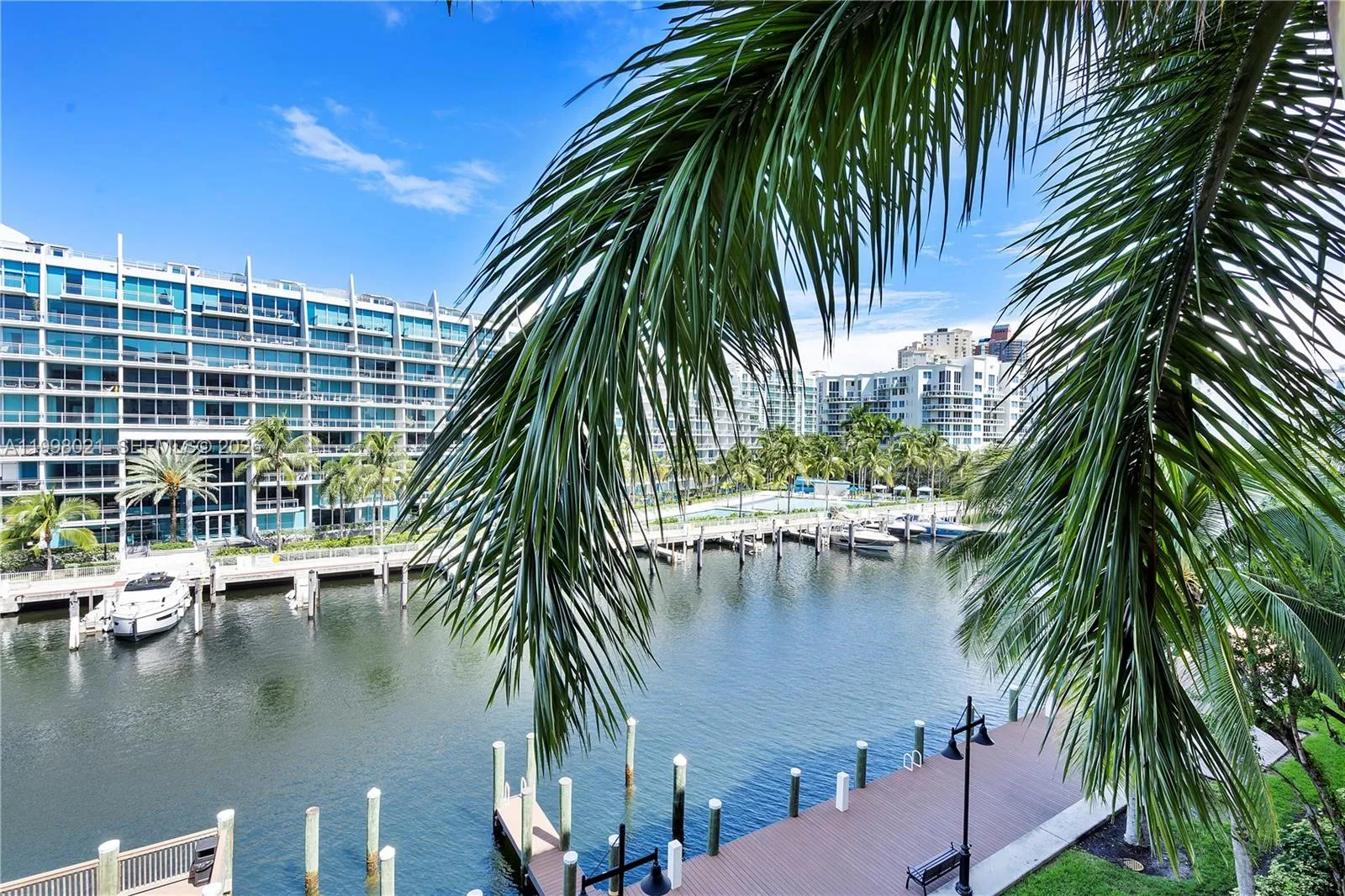 3001 Ne 185th St 411, Aventura, Florida 33180, Aventura, Florida 33180, 2 Bedrooms Bedrooms, ,2 BathroomsBathrooms,Residential Lease,For Rent,3001 Ne 185th St 411, Aventura, Florida 33180,A11998021