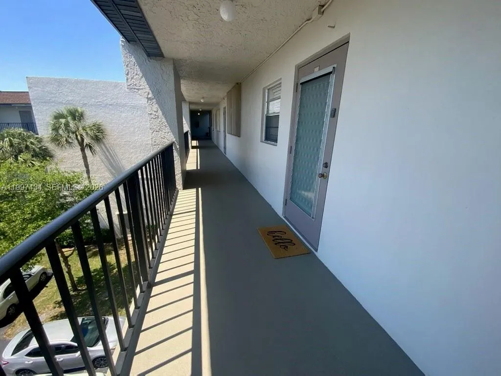9311 Orange Grove Dr 405, Davie, Florida 33324, Davie, Florida 33324, 1 Bedroom Bedrooms, ,1 BathroomBathrooms,Residential,For Sale,9311 Orange Grove Dr 405, Davie, Florida 33324,A11997434