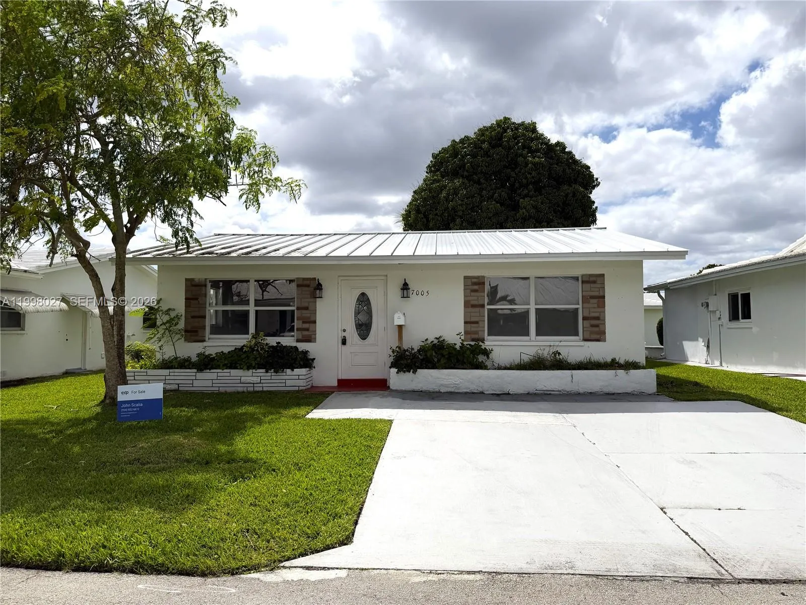 7005 Nw 66th Ter, Tamarac, Florida 33321, Tamarac, Florida 33321, 2 Bedrooms Bedrooms, ,1 BathroomBathrooms,Residential,For Sale,7005 Nw 66th Ter, Tamarac, Florida 33321,A11998027