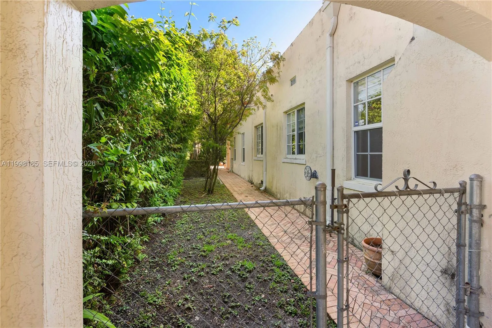 1428 Medina Ave, Coral Gables, Florida 33134, Coral Gables, Florida 33134, 3 Bedrooms Bedrooms, ,3 BathroomsBathrooms,Residential Lease,For Rent,1428 Medina Ave, Coral Gables, Florida 33134,A11998185