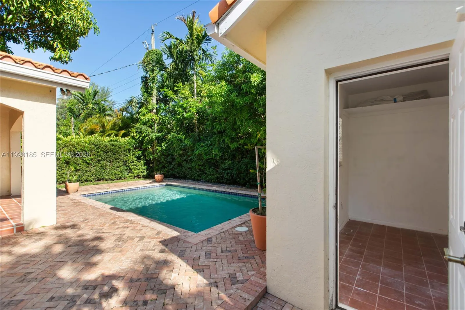 1428 Medina Ave, Coral Gables, Florida 33134, Coral Gables, Florida 33134, 3 Bedrooms Bedrooms, ,3 BathroomsBathrooms,Residential Lease,For Rent,1428 Medina Ave, Coral Gables, Florida 33134,A11998185