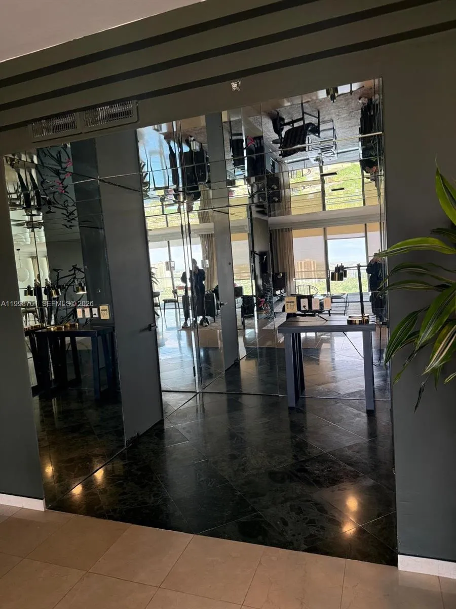 19707 Turnberry Way 28c, Aventura, Florida 33180, Aventura, Florida 33180, 1 Bedroom Bedrooms, ,1 BathroomBathrooms,Residential Lease,For Rent,19707 Turnberry Way 28c, Aventura, Florida 33180,A11998701