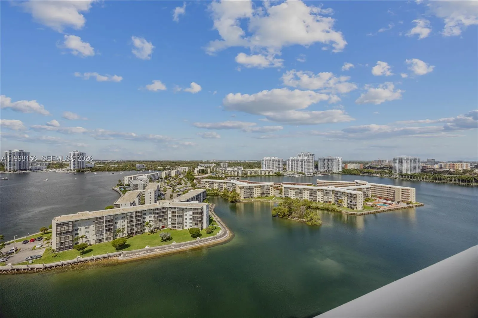 1000 W Island Blvd 1910, Aventura, Florida 33160, Aventura, Florida 33160, 2 Bedrooms Bedrooms, ,2 BathroomsBathrooms,Residential,For Sale,1000 W Island Blvd 1910, Aventura, Florida 33160,A11998156