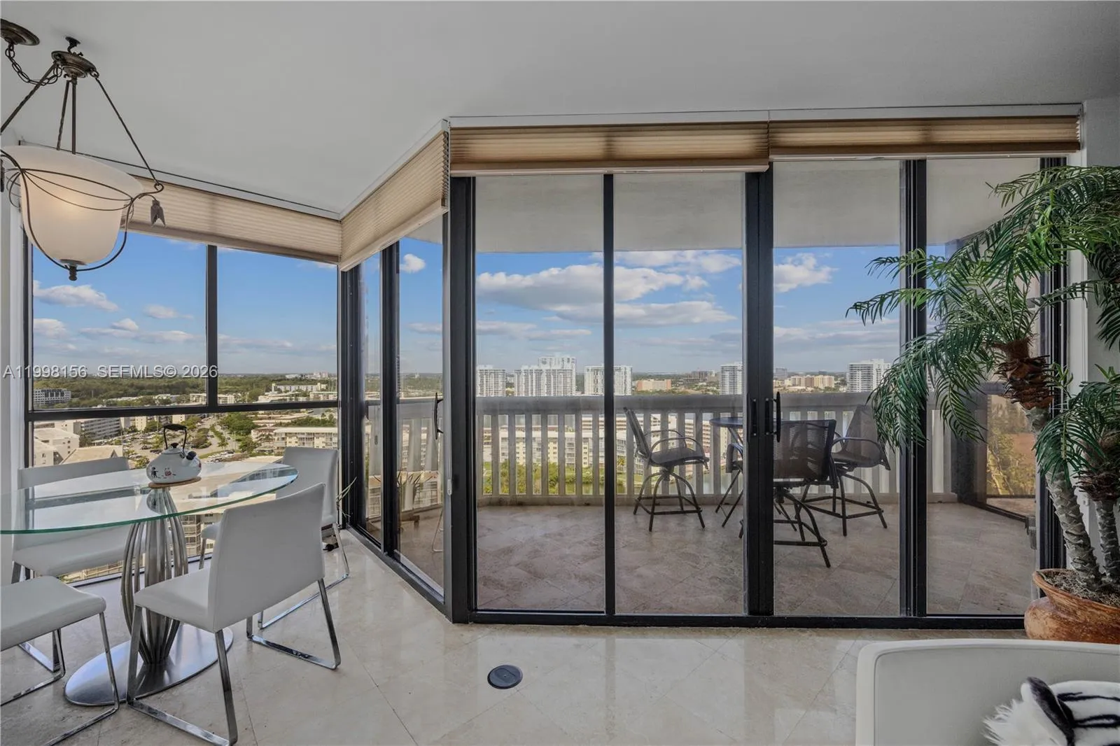 1000 W Island Blvd 1910, Aventura, Florida 33160, Aventura, Florida 33160, 2 Bedrooms Bedrooms, ,2 BathroomsBathrooms,Residential,For Sale,1000 W Island Blvd 1910, Aventura, Florida 33160,A11998156
