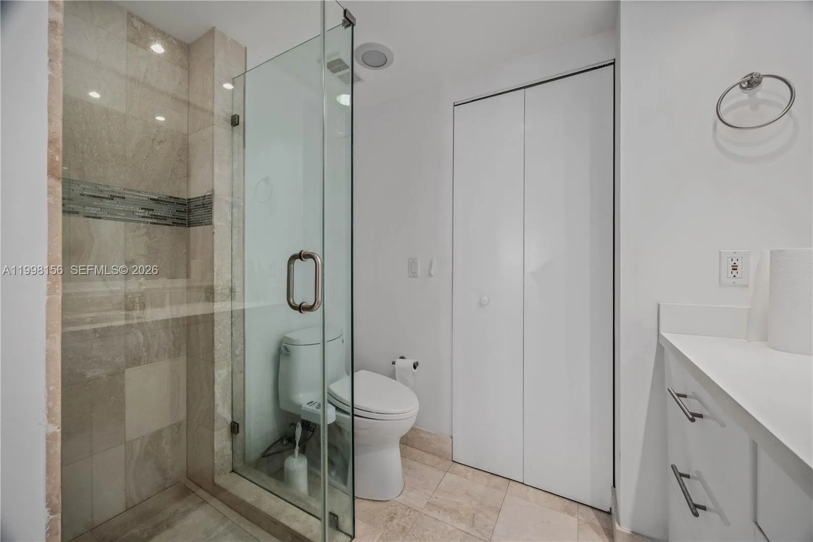 1000 W Island Blvd 1910, Aventura, Florida 33160, Aventura, Florida 33160, 2 Bedrooms Bedrooms, ,2 BathroomsBathrooms,Residential,For Sale,1000 W Island Blvd 1910, Aventura, Florida 33160,A11998156