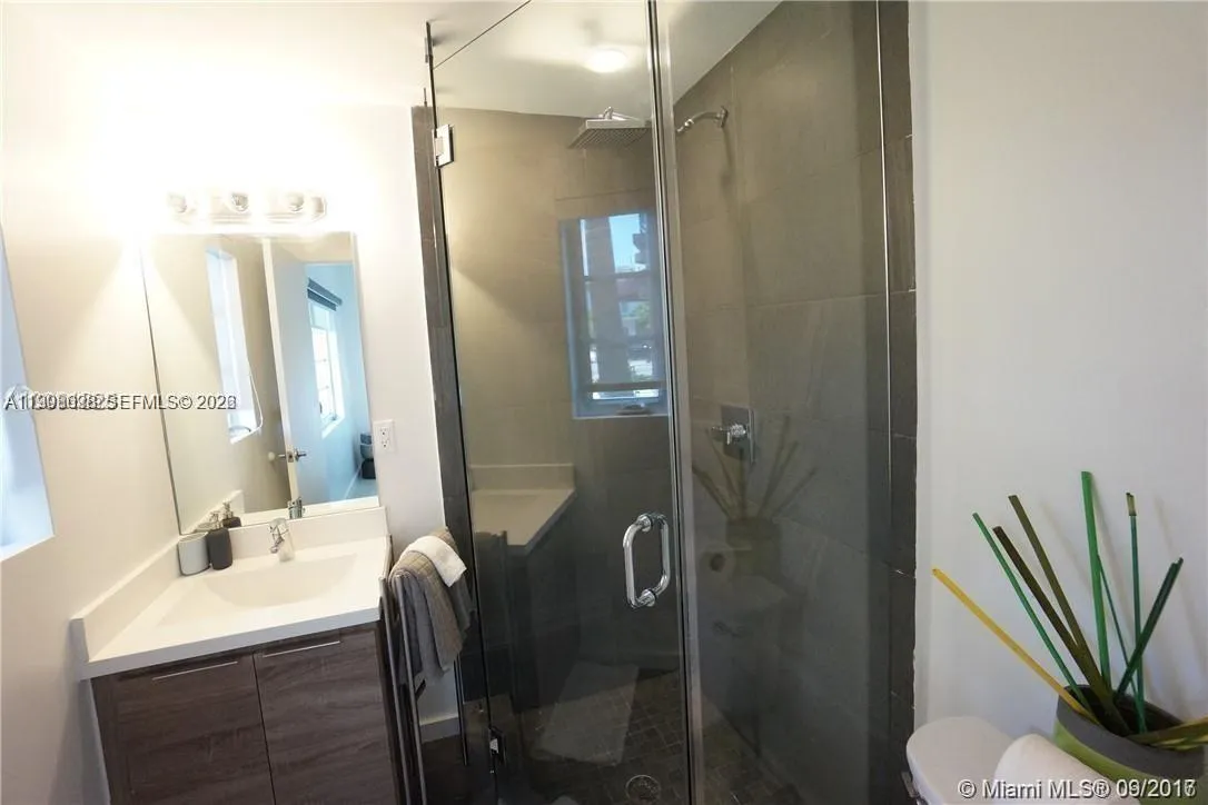 1450 Meridian Ave 105, Miami Beach, Florida 33139, Miami Beach, Florida 33139, 2 Bedrooms Bedrooms, ,2 BathroomsBathrooms,Residential Lease,For Rent,1450 Meridian Ave 105, Miami Beach, Florida 33139,A11998698