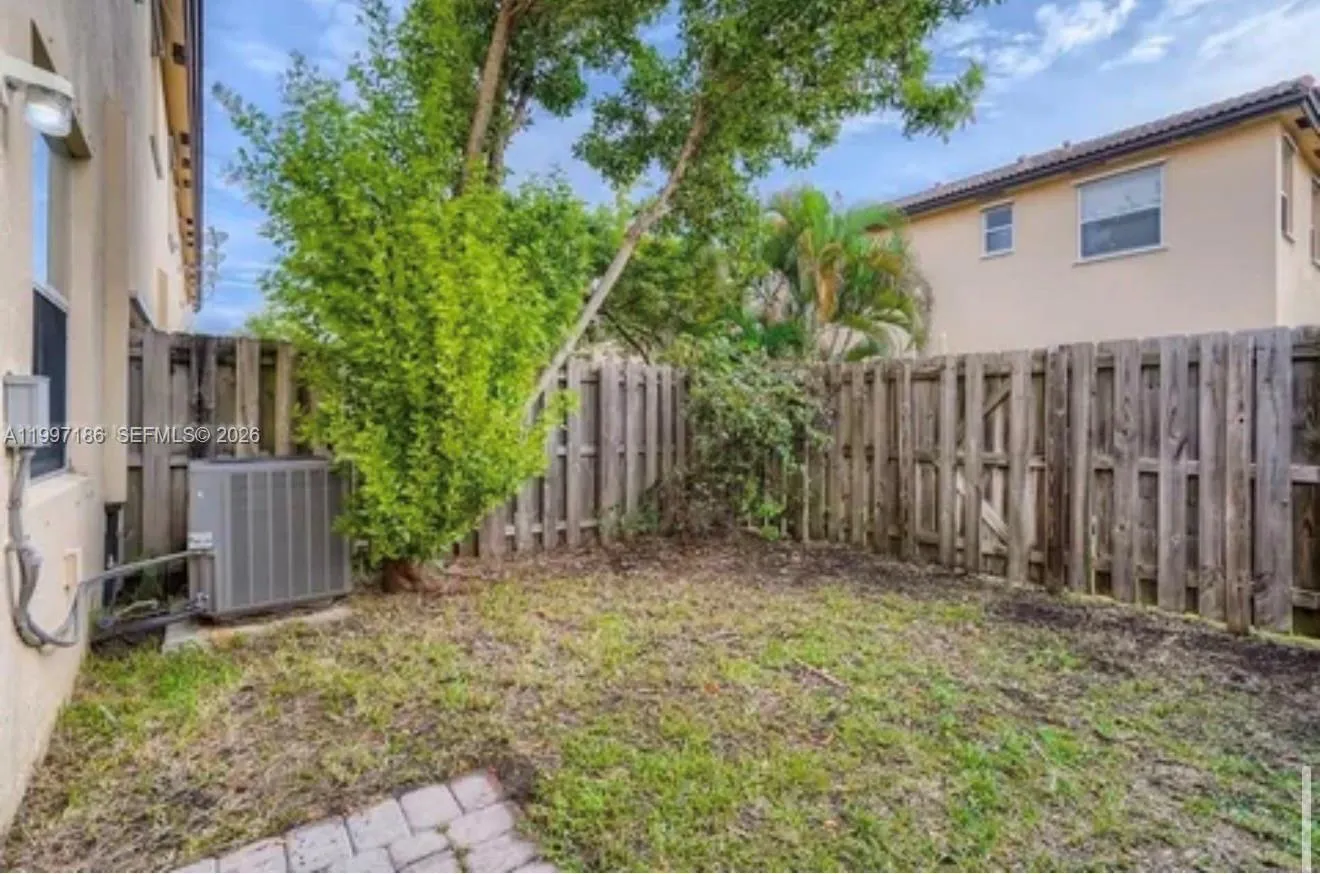 9125 Sw 227th St 1, Cutler Bay, Florida 33190, Cutler Bay, Florida 33190, 2 Bedrooms Bedrooms, ,2 BathroomsBathrooms,Residential Lease,For Rent,9125 Sw 227th St 1, Cutler Bay, Florida 33190,A11997186