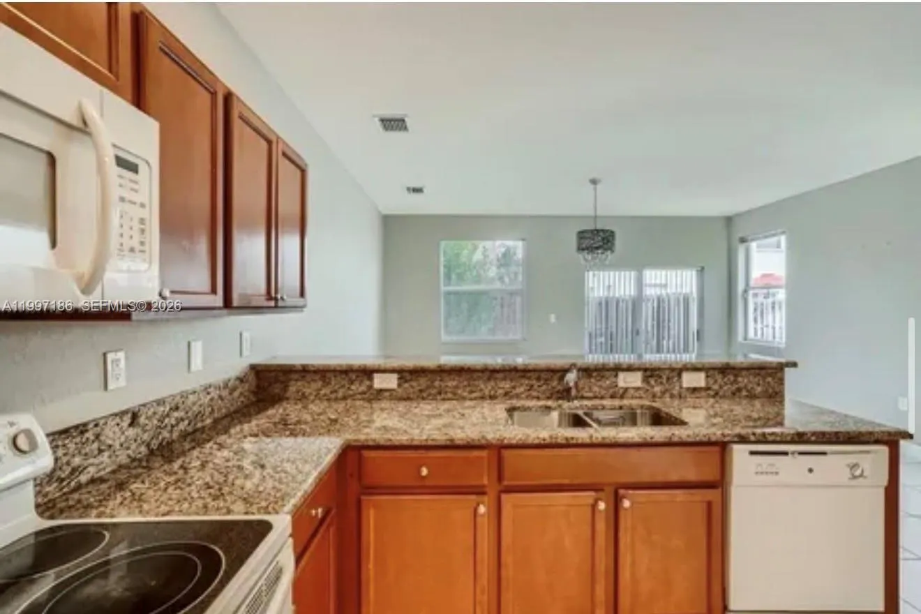 9125 Sw 227th St 1, Cutler Bay, Florida 33190, Cutler Bay, Florida 33190, 2 Bedrooms Bedrooms, ,2 BathroomsBathrooms,Residential Lease,For Rent,9125 Sw 227th St 1, Cutler Bay, Florida 33190,A11997186