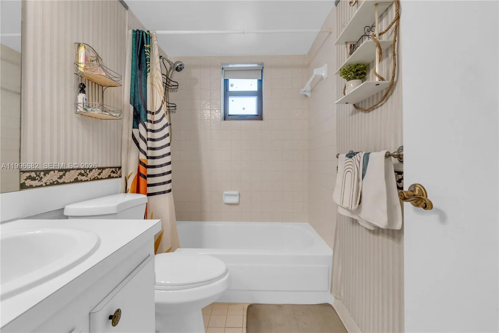 6755 W Broward Blvd 405, Plantation, Florida 33317, Plantation, Florida 33317, 2 Bedrooms Bedrooms, ,2 BathroomsBathrooms,Residential,For Sale,6755 W Broward Blvd 405, Plantation, Florida 33317,A11996682