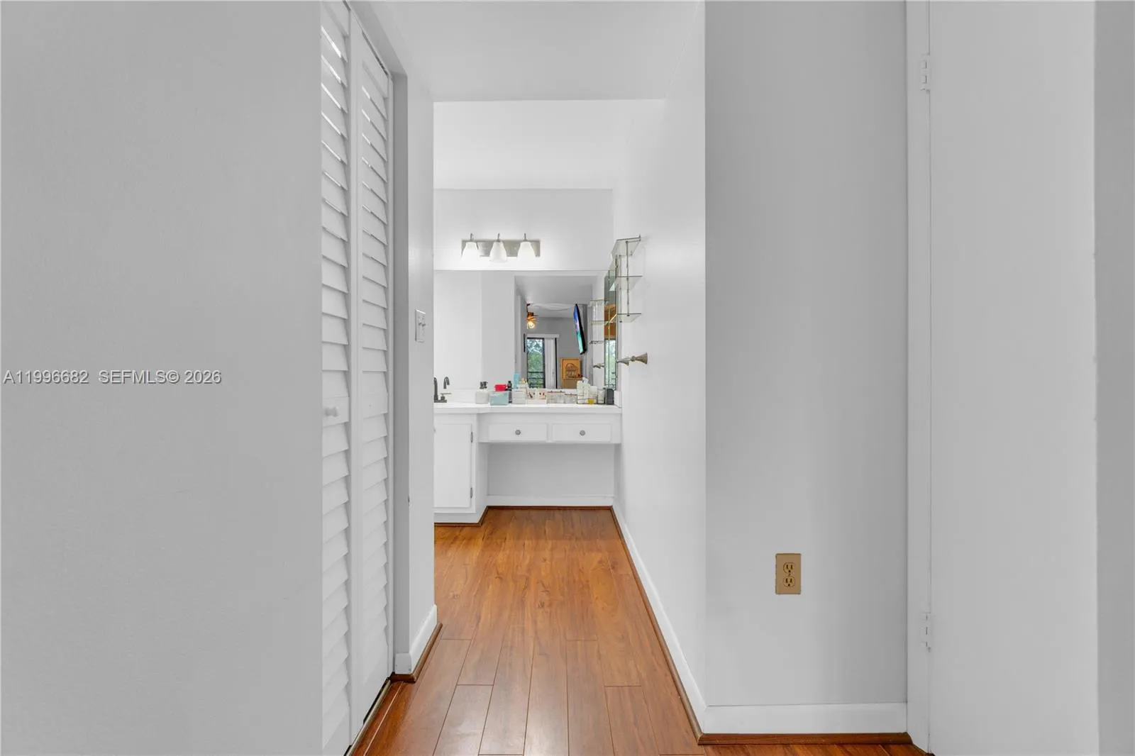 6755 W Broward Blvd 405, Plantation, Florida 33317, Plantation, Florida 33317, 2 Bedrooms Bedrooms, ,2 BathroomsBathrooms,Residential,For Sale,6755 W Broward Blvd 405, Plantation, Florida 33317,A11996682