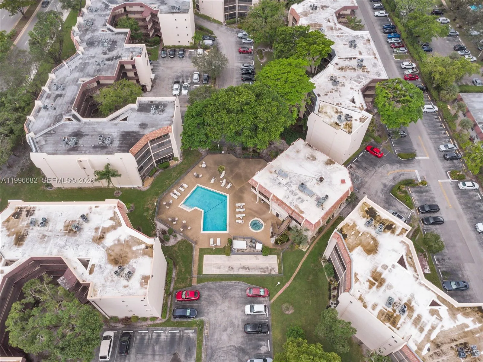 6755 W Broward Blvd 405, Plantation, Florida 33317, Plantation, Florida 33317, 2 Bedrooms Bedrooms, ,2 BathroomsBathrooms,Residential,For Sale,6755 W Broward Blvd 405, Plantation, Florida 33317,A11996682