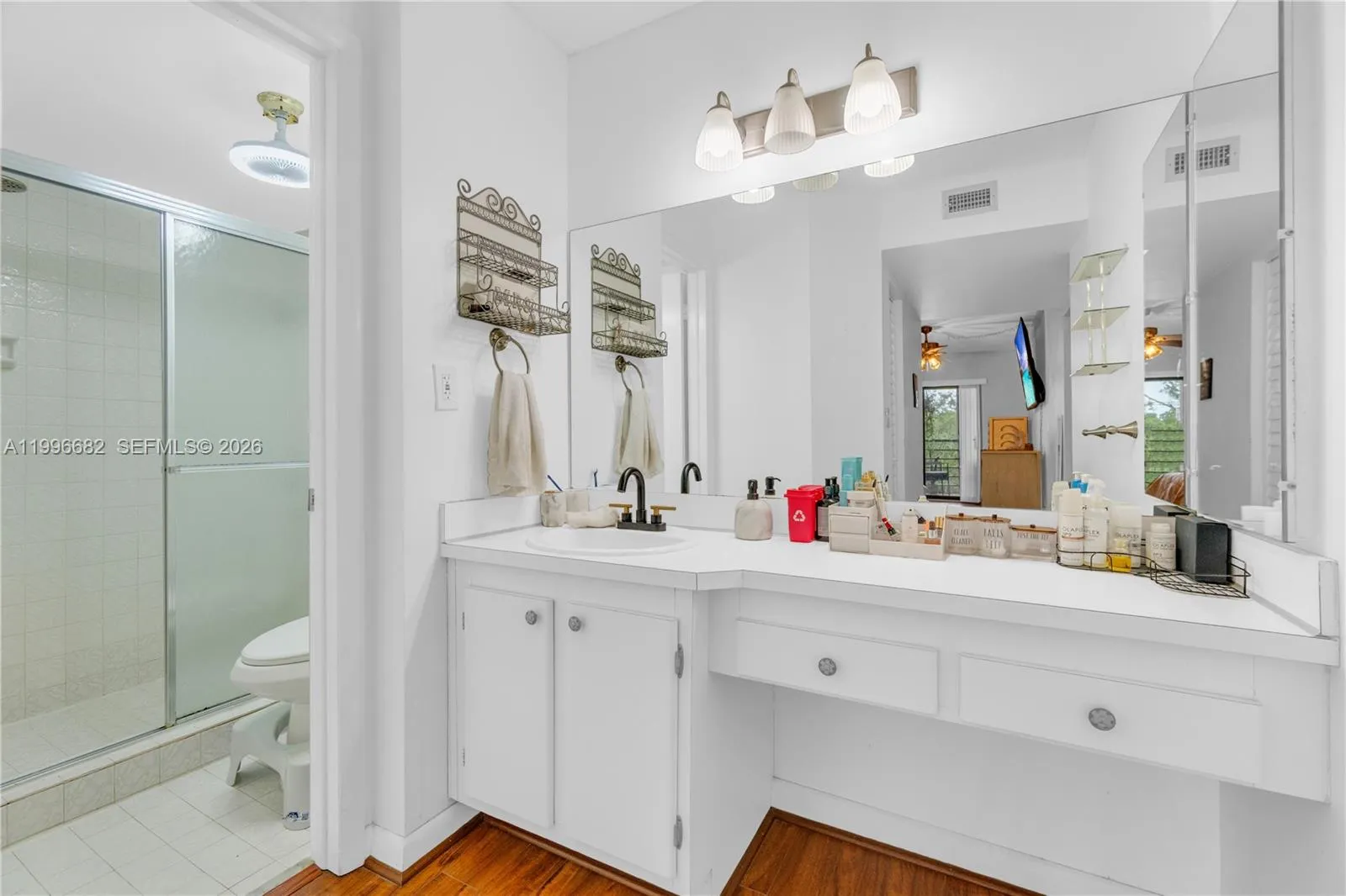 6755 W Broward Blvd 405, Plantation, Florida 33317, Plantation, Florida 33317, 2 Bedrooms Bedrooms, ,2 BathroomsBathrooms,Residential,For Sale,6755 W Broward Blvd 405, Plantation, Florida 33317,A11996682