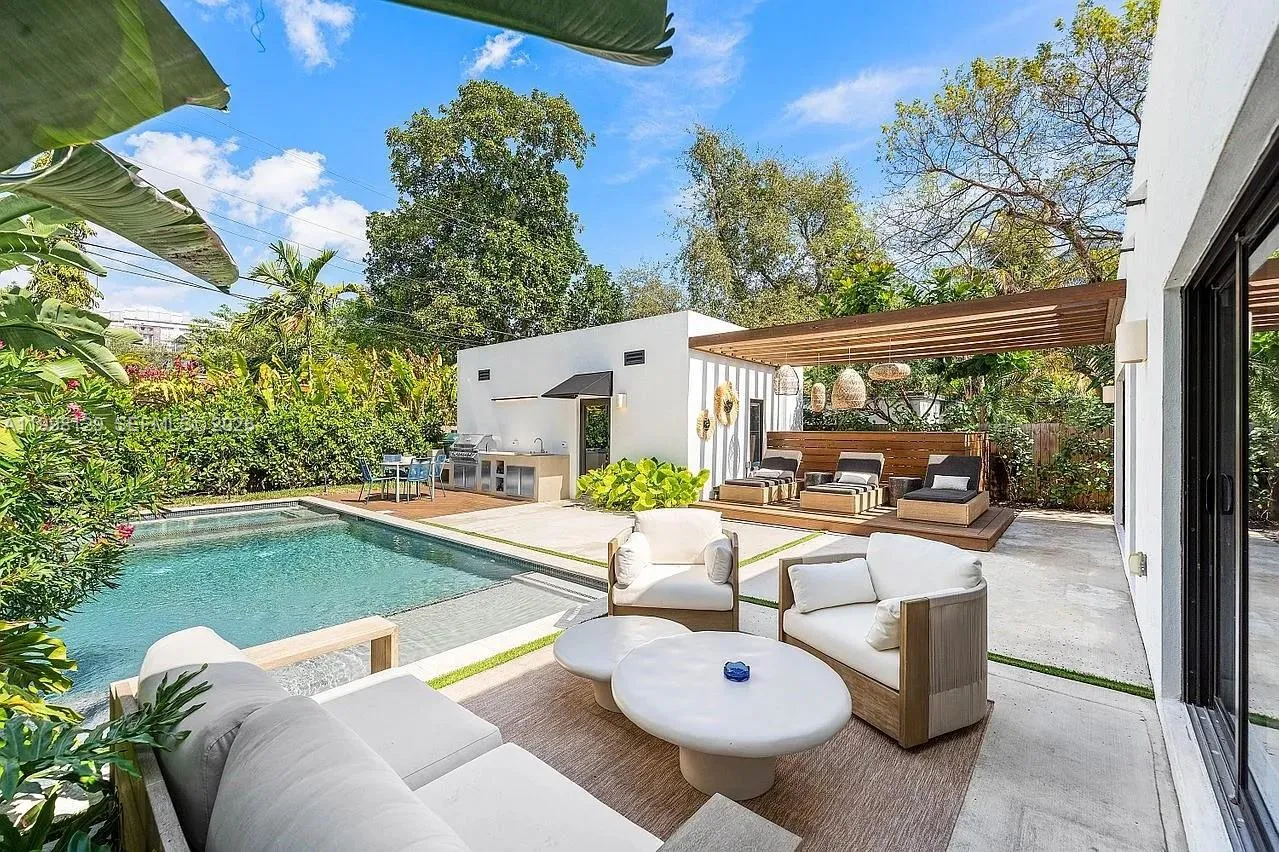 445 Ne 76th St, Miami, Florida 33138, Miami, Florida 33138, 3 Bedrooms Bedrooms, ,3 BathroomsBathrooms,Residential Lease,For Rent,445 Ne 76th St, Miami, Florida 33138,A11998129