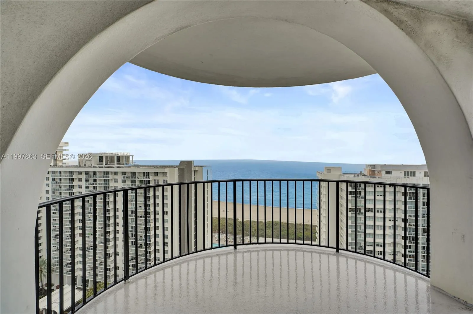 5660 Collins Ave 20b, Miami Beach, Florida 33140, Miami Beach, Florida 33140, 2 Bedrooms Bedrooms, ,2 BathroomsBathrooms,Residential,For Sale,5660 Collins Ave 20b, Miami Beach, Florida 33140,A11997863