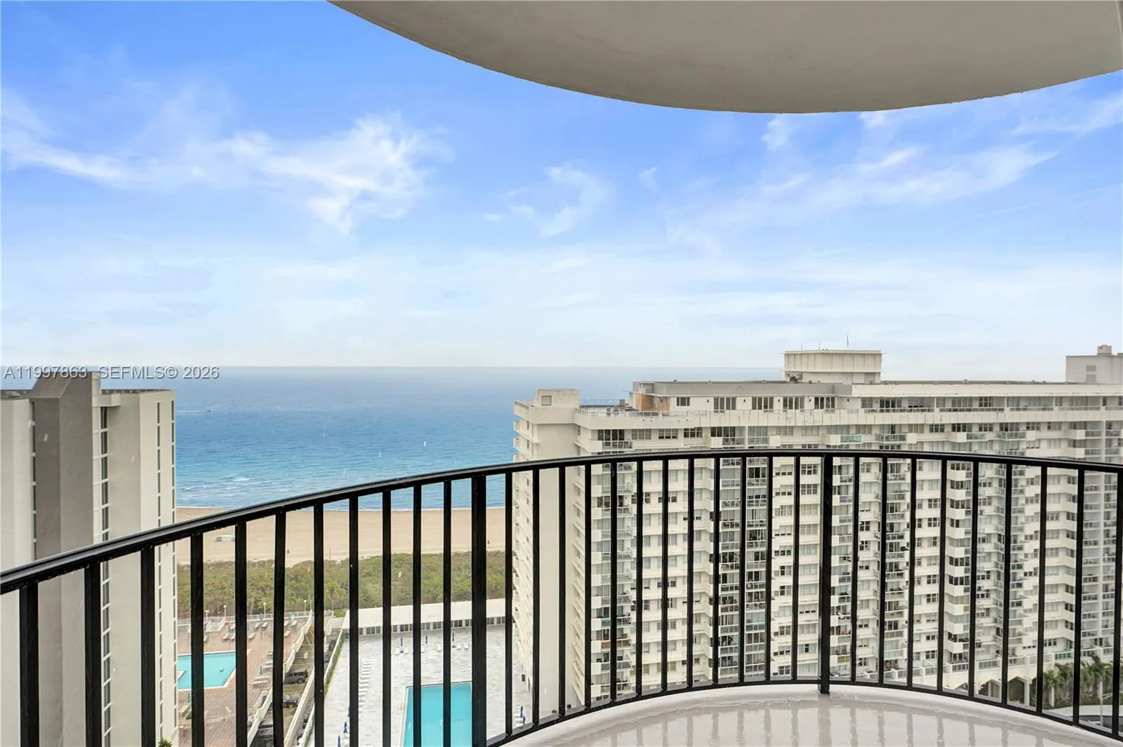 5660 Collins Ave 20b, Miami Beach, Florida 33140, Miami Beach, Florida 33140, 2 Bedrooms Bedrooms, ,2 BathroomsBathrooms,Residential,For Sale,5660 Collins Ave 20b, Miami Beach, Florida 33140,A11997863