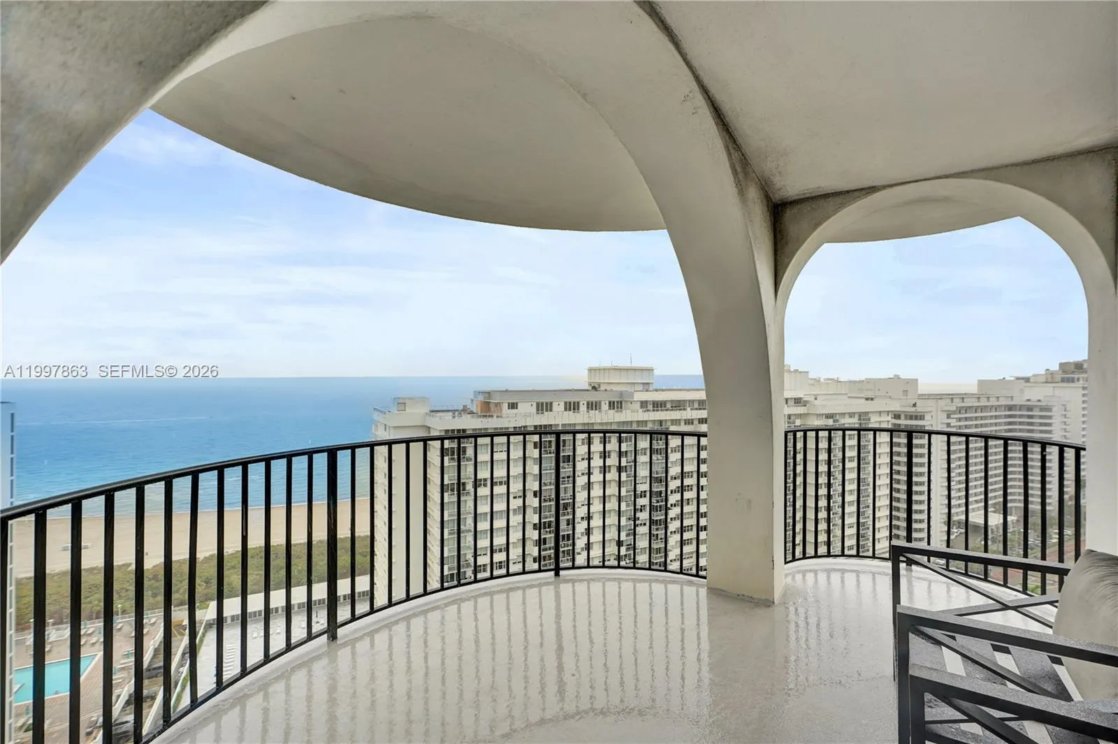 5660 Collins Ave 20b, Miami Beach, Florida 33140, Miami Beach, Florida 33140, 2 Bedrooms Bedrooms, ,2 BathroomsBathrooms,Residential,For Sale,5660 Collins Ave 20b, Miami Beach, Florida 33140,A11997863
