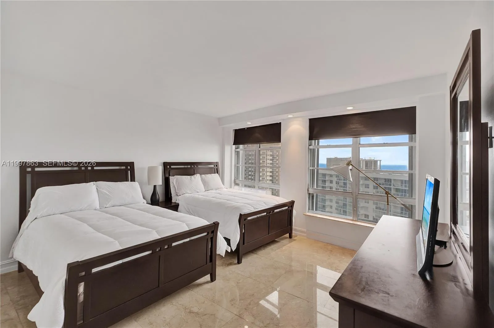 5660 Collins Ave 20b, Miami Beach, Florida 33140, Miami Beach, Florida 33140, 2 Bedrooms Bedrooms, ,2 BathroomsBathrooms,Residential,For Sale,5660 Collins Ave 20b, Miami Beach, Florida 33140,A11997863