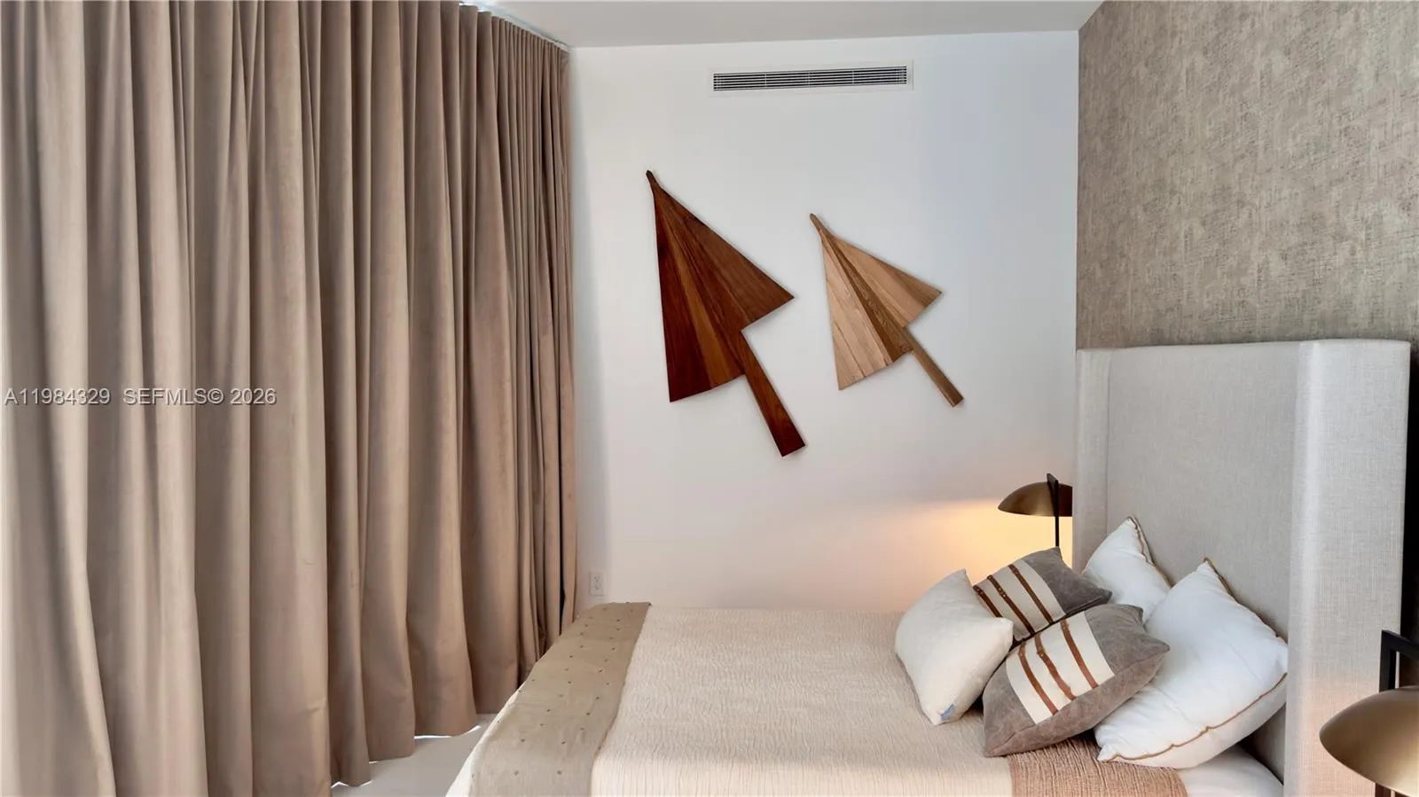 300 Biscayne Boulevard Way 2601e, Miami, Florida 3, Miami, Florida 33131, 5 Bedrooms Bedrooms, ,5 BathroomsBathrooms,Residential Lease,For Rent,300 Biscayne Boulevard Way 2601e, Miami, Florida 3,A11984329