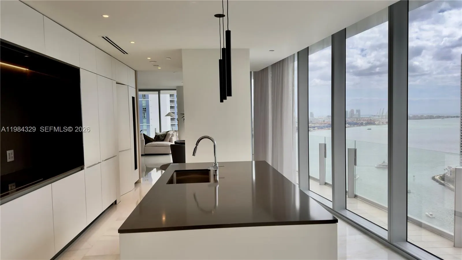 300 Biscayne Boulevard Way 2601e, Miami, Florida 3, Miami, Florida 33131, 5 Bedrooms Bedrooms, ,5 BathroomsBathrooms,Residential Lease,For Rent,300 Biscayne Boulevard Way 2601e, Miami, Florida 3,A11984329