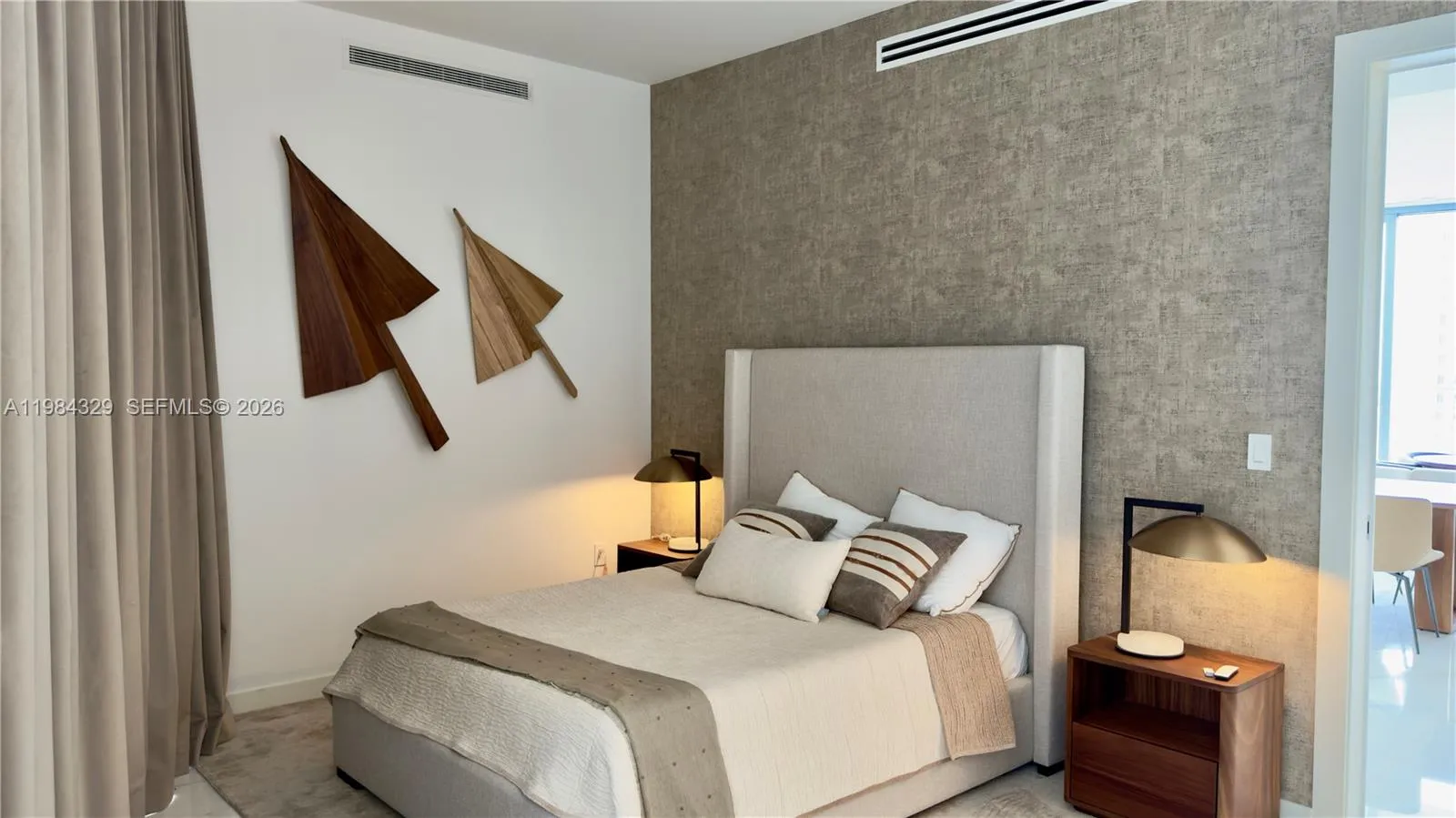 300 Biscayne Boulevard Way 2601e, Miami, Florida 3, Miami, Florida 33131, 5 Bedrooms Bedrooms, ,5 BathroomsBathrooms,Residential Lease,For Rent,300 Biscayne Boulevard Way 2601e, Miami, Florida 3,A11984329