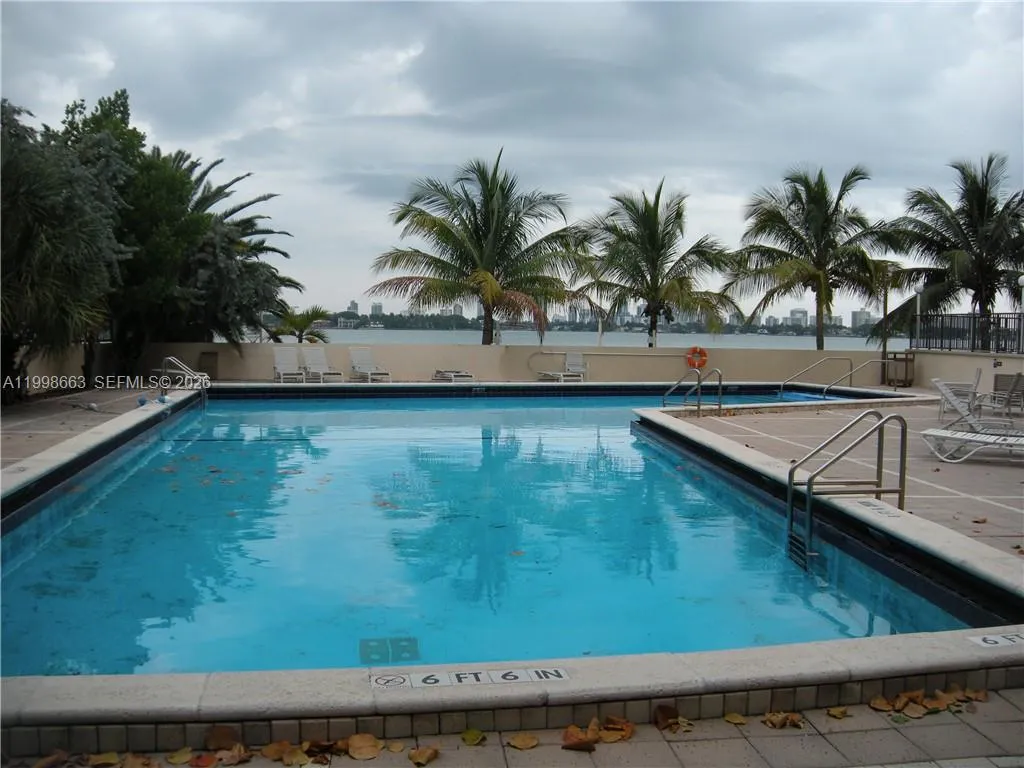 7545 E Treasure Dr 2k, North Bay Village, Florida, North Bay Village, Florida 33141, 1 Bedroom Bedrooms, ,1 BathroomBathrooms,Residential Lease,For Rent,7545 E Treasure Dr 2k, North Bay Village, Florida ,A11998663