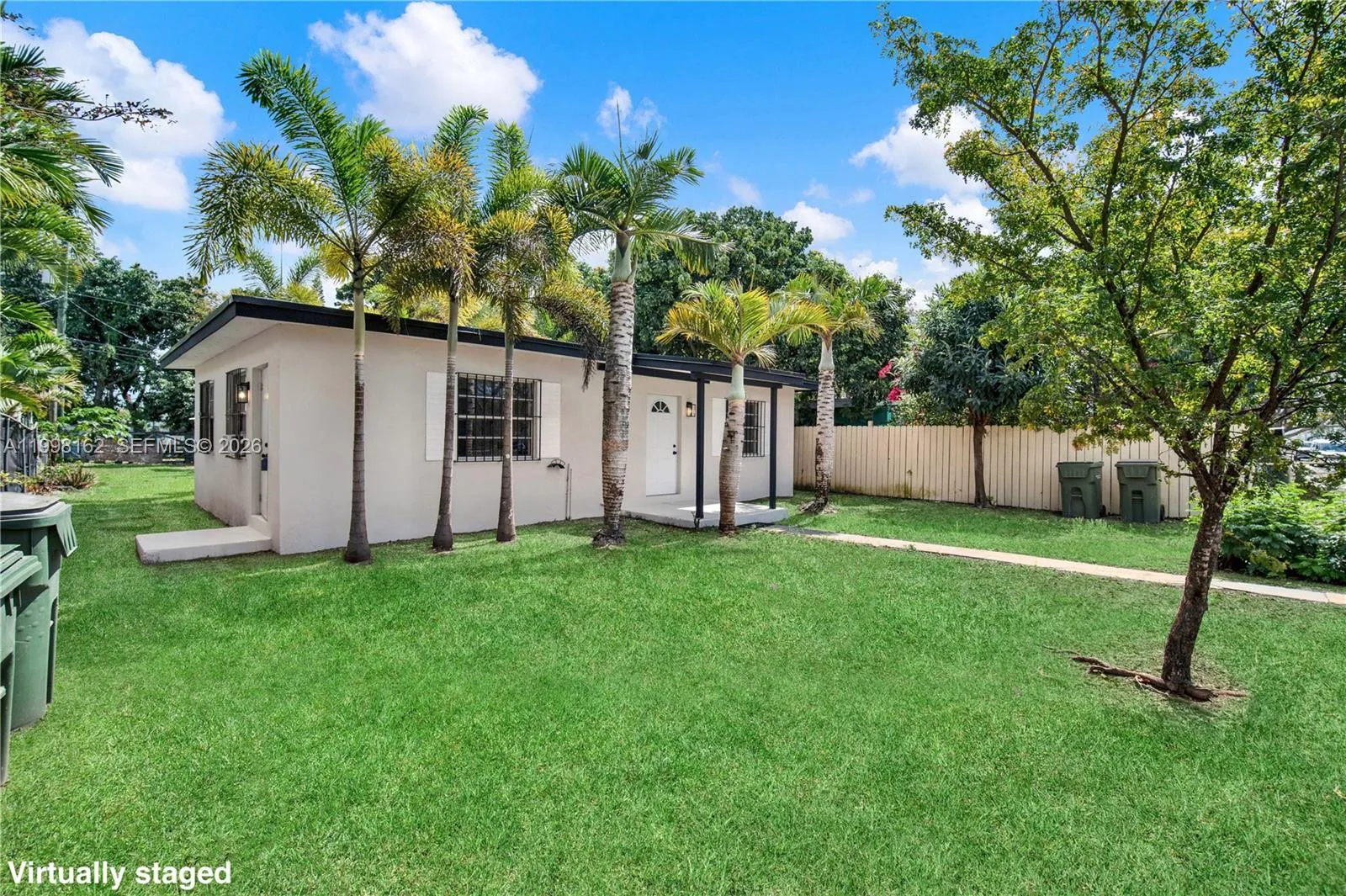 105 Nw 7th Ave, Homestead, Florida 33030, Homestead, Florida 33030, ,Residential Income,For Sale,105 Nw 7th Ave, Homestead, Florida 33030,A11998162