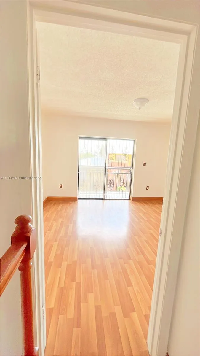 1283 W 51st Place 12, Hialeah, Florida 33012, Hialeah, Florida 33012, 2 Bedrooms Bedrooms, ,1 BathroomBathrooms,Residential Lease,For Rent,1283 W 51st Place 12, Hialeah, Florida 33012,A11998790