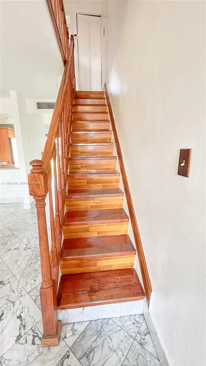 1283 W 51st Place 12, Hialeah, Florida 33012, Hialeah, Florida 33012, 2 Bedrooms Bedrooms, ,1 BathroomBathrooms,Residential Lease,For Rent,1283 W 51st Place 12, Hialeah, Florida 33012,A11998790