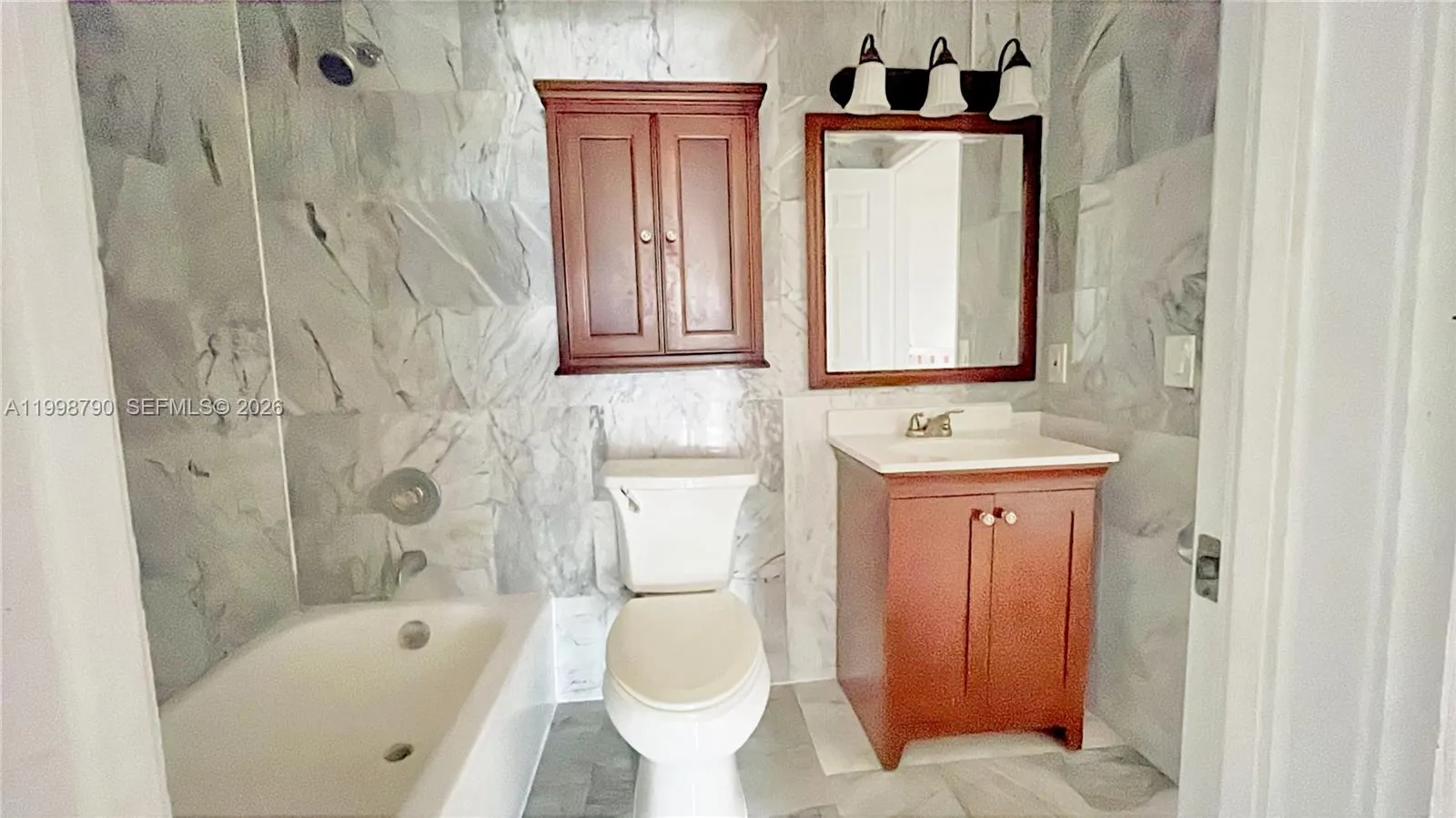 1283 W 51st Place 12, Hialeah, Florida 33012, Hialeah, Florida 33012, 2 Bedrooms Bedrooms, ,1 BathroomBathrooms,Residential Lease,For Rent,1283 W 51st Place 12, Hialeah, Florida 33012,A11998790