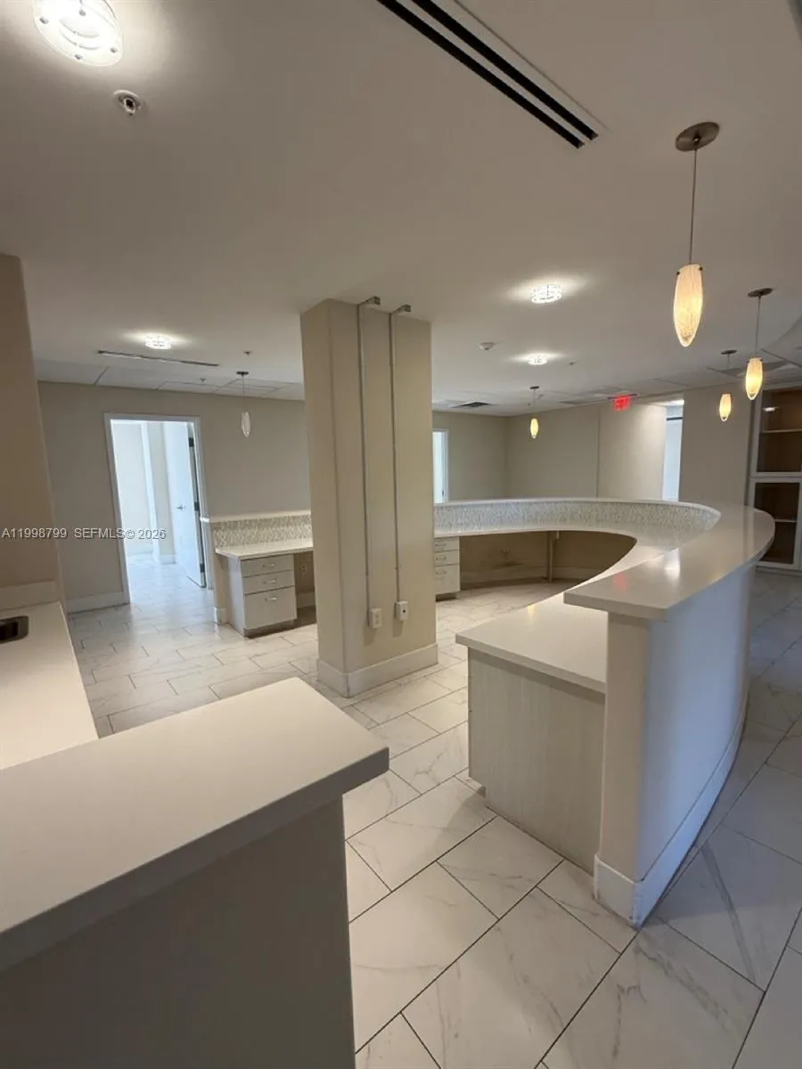 2866 E Oakland Park Blvd, Fort Lauderdale, Florida, Fort Lauderdale, Florida 33306, ,Commercial Lease,For Rent,2866 E Oakland Park Blvd, Fort Lauderdale, Florida,A11998799