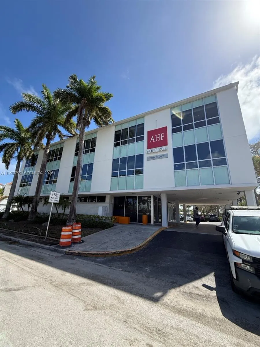 2866 E Oakland Park Blvd, Fort Lauderdale, Florida, Fort Lauderdale, Florida 33306, ,Commercial Lease,For Rent,2866 E Oakland Park Blvd, Fort Lauderdale, Florida,A11998799