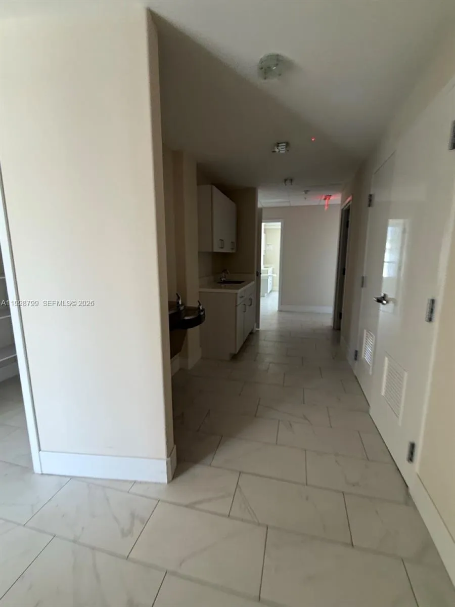 2866 E Oakland Park Blvd, Fort Lauderdale, Florida, Fort Lauderdale, Florida 33306, ,Commercial Lease,For Rent,2866 E Oakland Park Blvd, Fort Lauderdale, Florida,A11998799