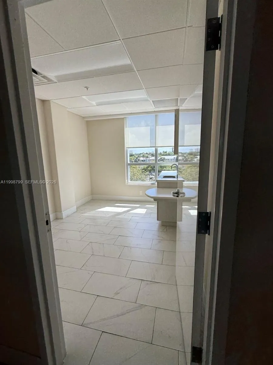 2866 E Oakland Park Blvd, Fort Lauderdale, Florida, Fort Lauderdale, Florida 33306, ,Commercial Lease,For Rent,2866 E Oakland Park Blvd, Fort Lauderdale, Florida,A11998799