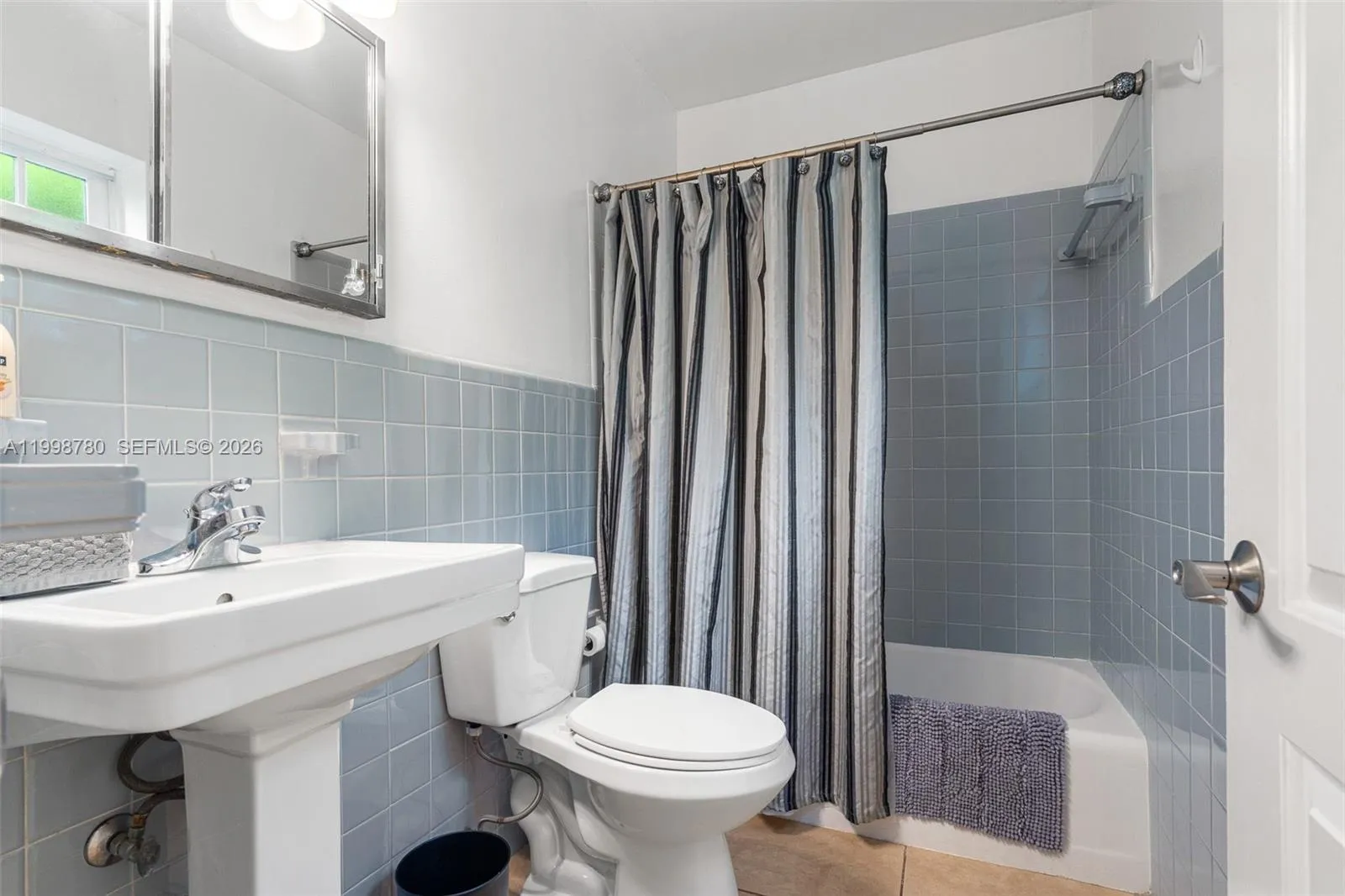 2033 Ne 33rd Ave 2, Fort Lauderdale, Florida 33305, Fort Lauderdale, Florida 33305, 1 Bedroom Bedrooms, ,1 BathroomBathrooms,Residential Lease,For Rent,2033 Ne 33rd Ave 2, Fort Lauderdale, Florida 33305,A11998780