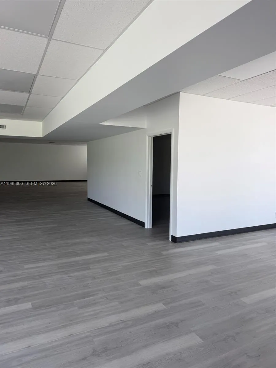 2876 E Oakland Park Blvd, Fort Lauderdale, Florida, Fort Lauderdale, Florida 33306, ,Commercial Lease,For Rent,2876 E Oakland Park Blvd, Fort Lauderdale, Florida,A11998806