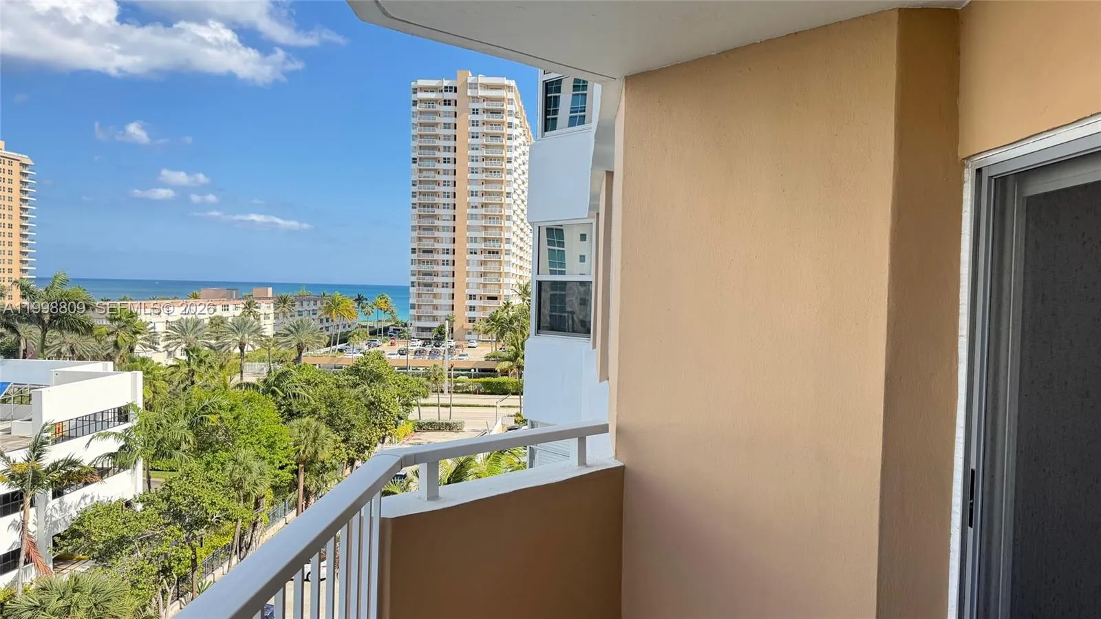 1965 S Ocean Dr 5d, Hallandale Beach, Florida 3300, Hallandale Beach, Florida 33009, 1 Bedroom Bedrooms, ,1 BathroomBathrooms,Residential,For Sale,1965 S Ocean Dr 5d, Hallandale Beach, Florida 3300,A11998809