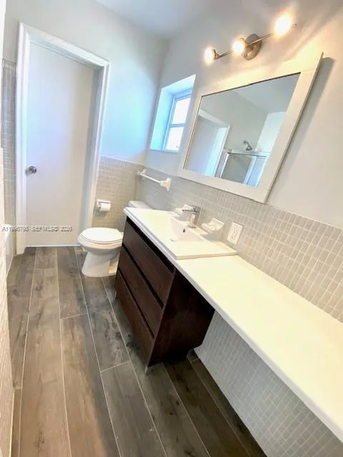 Double Entrance for privacy