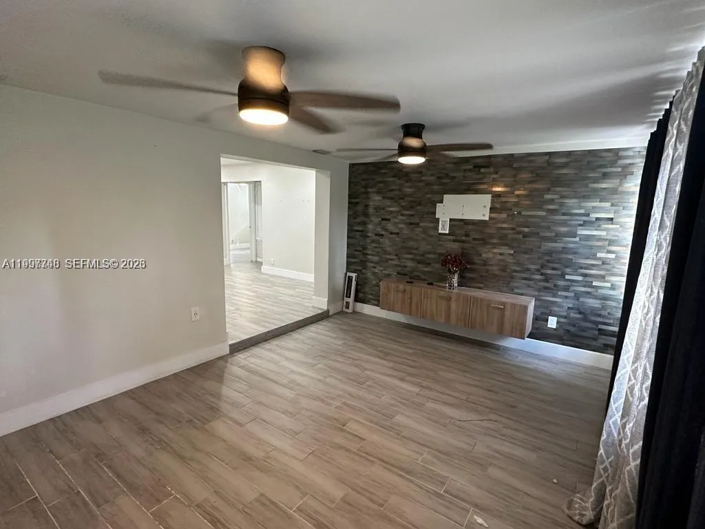 6390 Kimberly Blvd 6390, North Lauderdale, Florida, North Lauderdale, Florida 33068, 2 Bedrooms Bedrooms, ,2 BathroomsBathrooms,Residential Lease,For Rent,6390 Kimberly Blvd 6390, North Lauderdale, Florida,A11997748