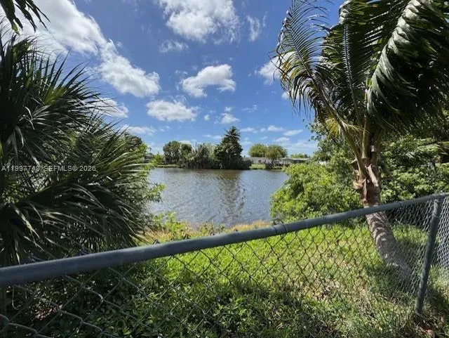 6390 Kimberly Blvd 6390, North Lauderdale, Florida, North Lauderdale, Florida 33068, 2 Bedrooms Bedrooms, ,2 BathroomsBathrooms,Residential Lease,For Rent,6390 Kimberly Blvd 6390, North Lauderdale, Florida,A11997748