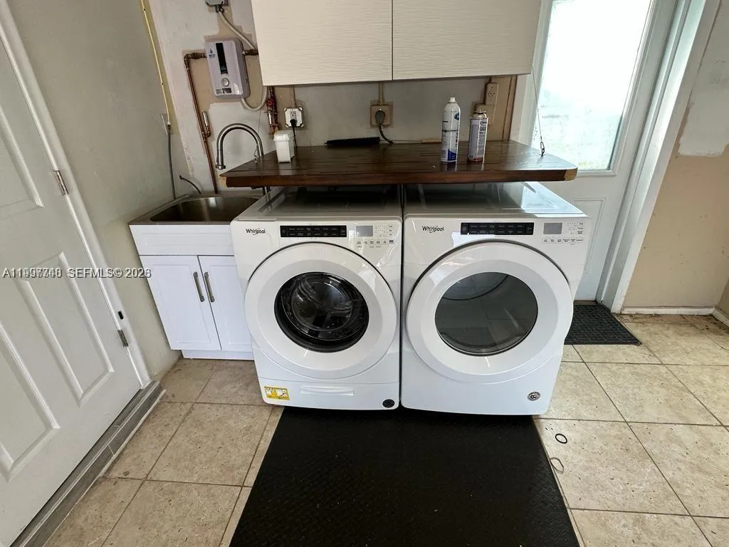 6390 Kimberly Blvd 6390, North Lauderdale, Florida, North Lauderdale, Florida 33068, 2 Bedrooms Bedrooms, ,2 BathroomsBathrooms,Residential Lease,For Rent,6390 Kimberly Blvd 6390, North Lauderdale, Florida,A11997748