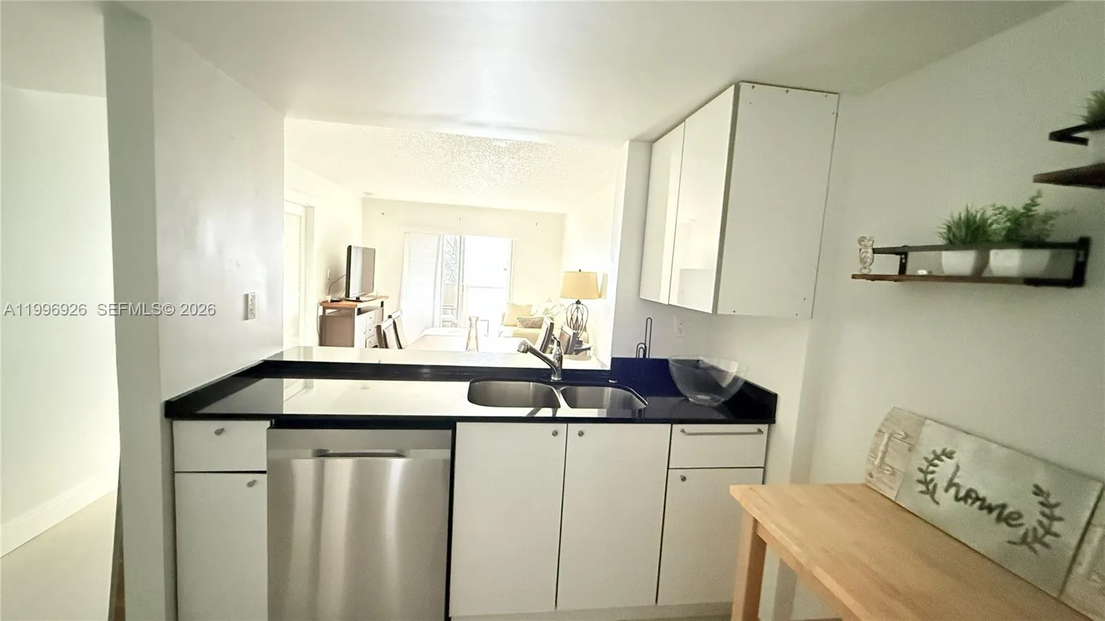 6801 Harding Ave 301, Miami Beach, Florida 33141, Miami Beach, Florida 33141, 2 Bedrooms Bedrooms, ,1 BathroomBathrooms,Residential Lease,For Rent,6801 Harding Ave 301, Miami Beach, Florida 33141,A11996926