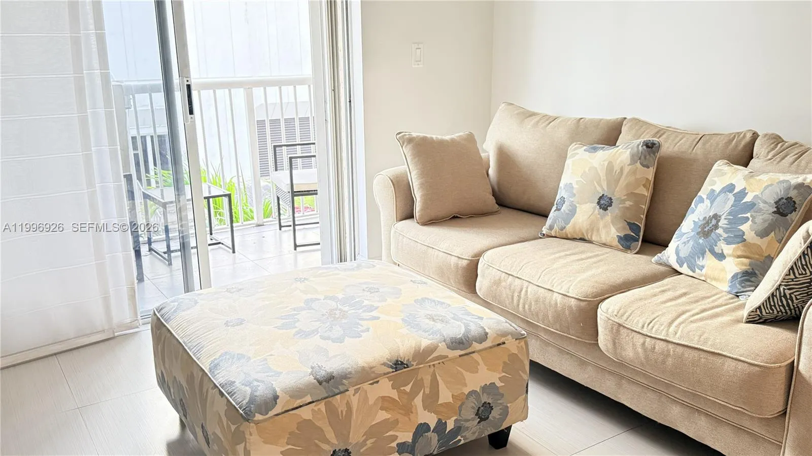 6801 Harding Ave 301, Miami Beach, Florida 33141, Miami Beach, Florida 33141, 2 Bedrooms Bedrooms, ,1 BathroomBathrooms,Residential Lease,For Rent,6801 Harding Ave 301, Miami Beach, Florida 33141,A11996926