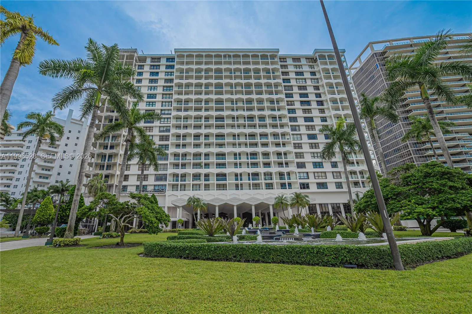 9801 Collins Ave 19t, Bal Harbour, Florida 33154, Bal Harbour, Florida 33154, 2 Bedrooms Bedrooms, ,2 BathroomsBathrooms,Residential,For Sale,9801 Collins Ave 19t, Bal Harbour, Florida 33154,A11996528