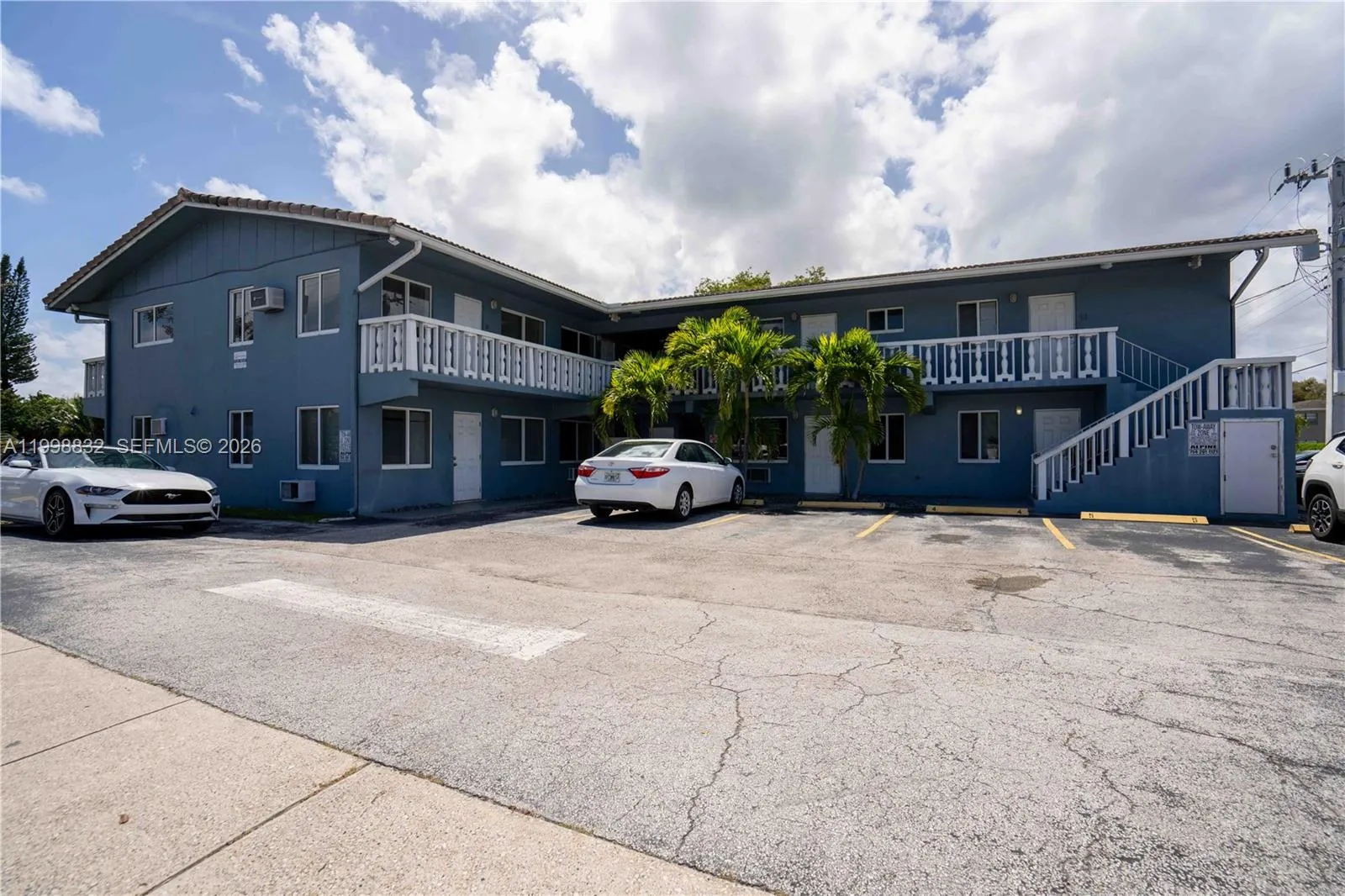 3049 Nw 9th Ave 4, Wilton Manors, Florida 33311, Wilton Manors, Florida 33311, 1 Bedroom Bedrooms, ,1 BathroomBathrooms,Residential Lease,For Rent,3049 Nw 9th Ave 4, Wilton Manors, Florida 33311,A11998832