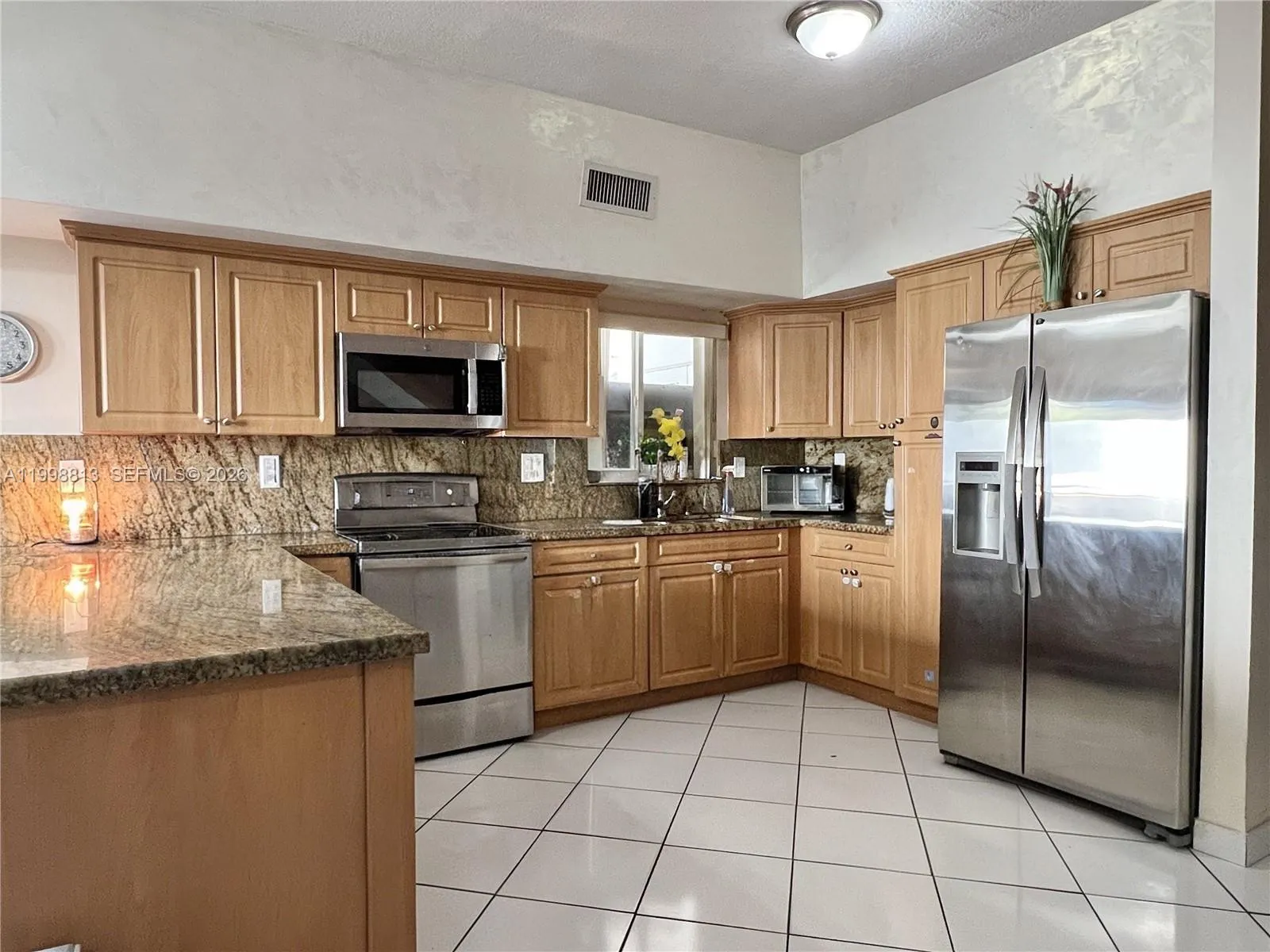 10140 Sw 26th Ter, Miami, Florida 33165, Miami, Florida 33165, 5 Bedrooms Bedrooms, ,4 BathroomsBathrooms,Residential,For Sale,10140 Sw 26th Ter, Miami, Florida 33165,A11998813