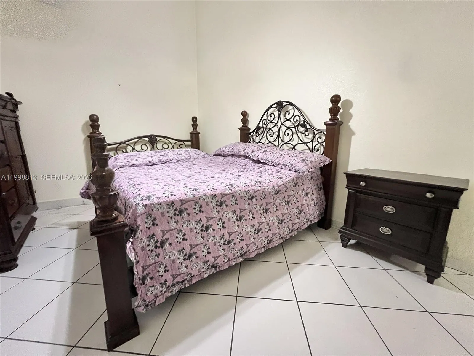 10140 Sw 26th Ter, Miami, Florida 33165, Miami, Florida 33165, 5 Bedrooms Bedrooms, ,4 BathroomsBathrooms,Residential,For Sale,10140 Sw 26th Ter, Miami, Florida 33165,A11998813