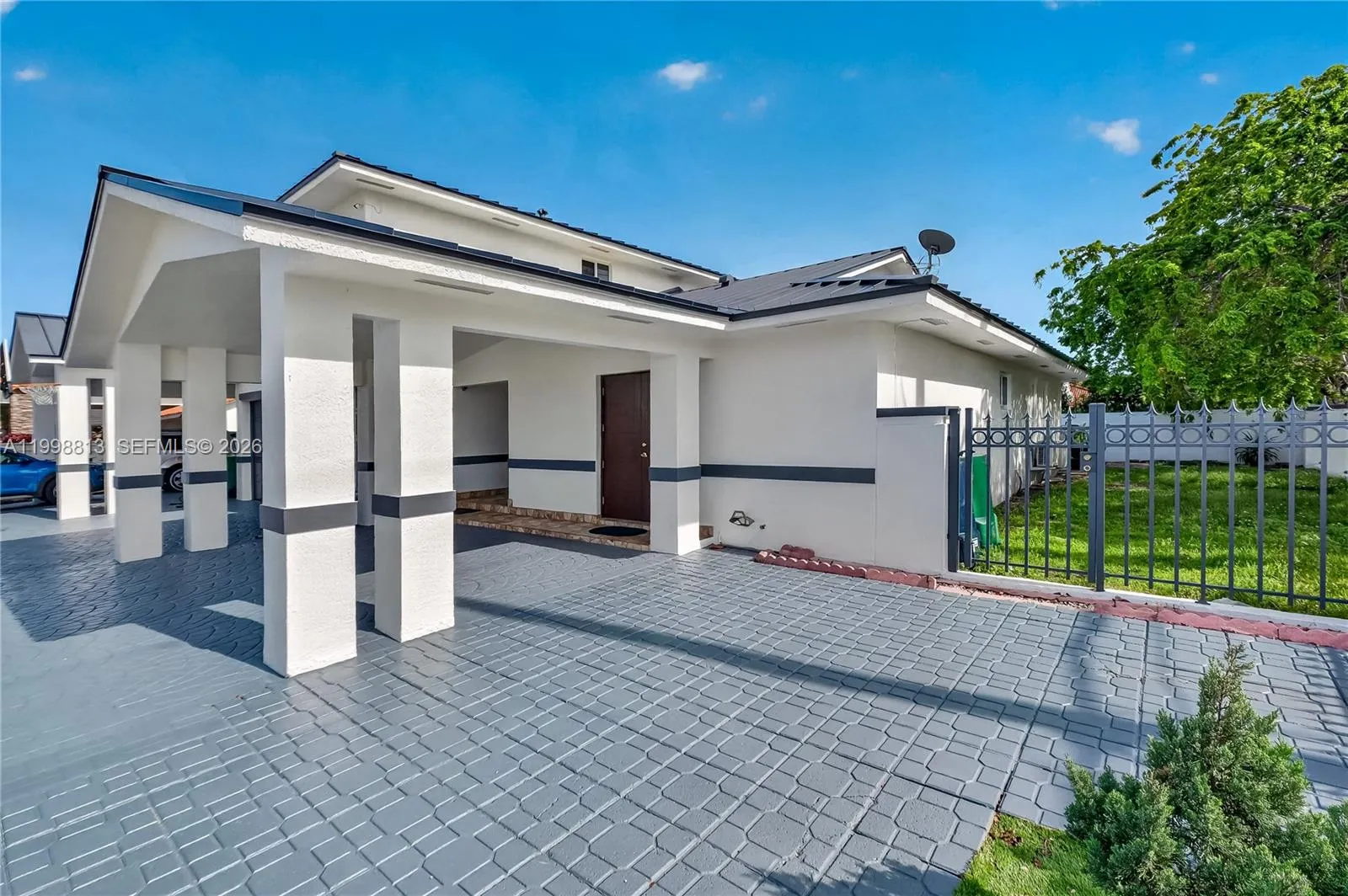 10140 Sw 26th Ter, Miami, Florida 33165, Miami, Florida 33165, 5 Bedrooms Bedrooms, ,4 BathroomsBathrooms,Residential,For Sale,10140 Sw 26th Ter, Miami, Florida 33165,A11998813